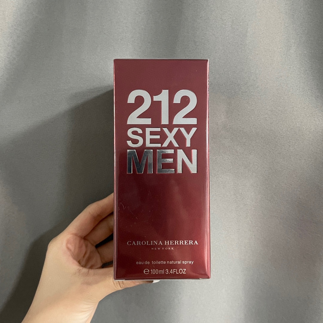 Carolina Herrera 212 Sexy Men Eau de Toilette 100ml