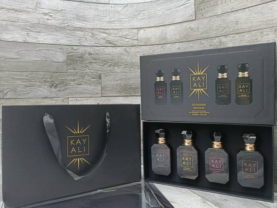 Kayali Black Perfume Gift Set（30ml*4）