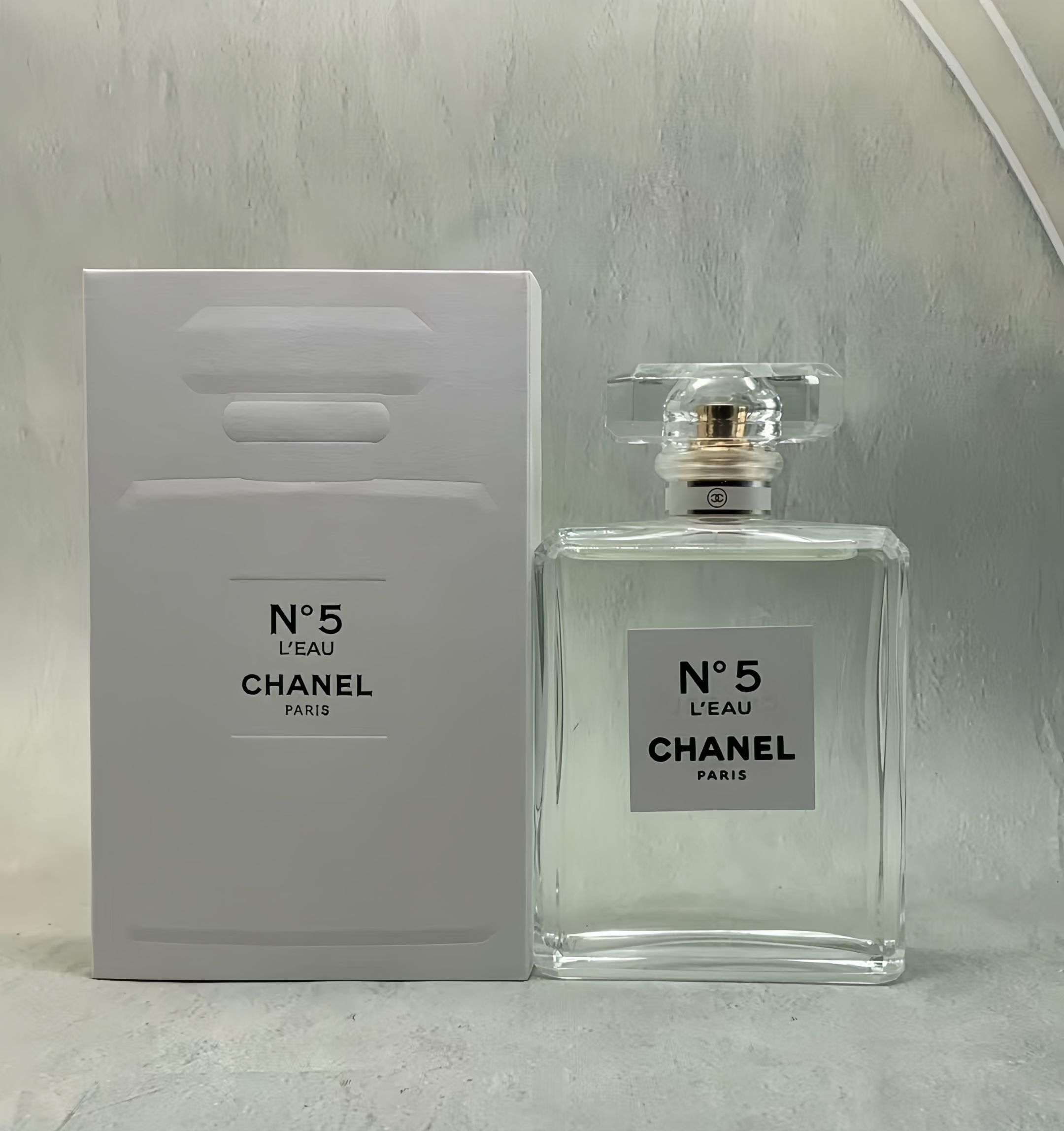CHANEL N°5 L'EAU 200ml