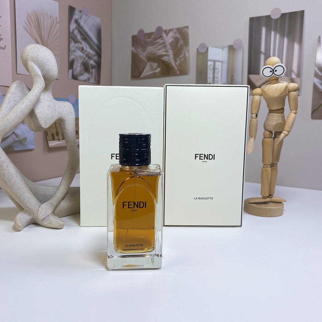 Fendi La Baguette