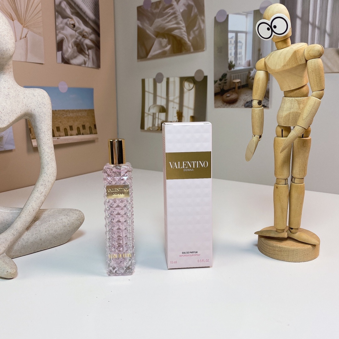 VALENTINO DONNA BORN IN ROMA 15ml
